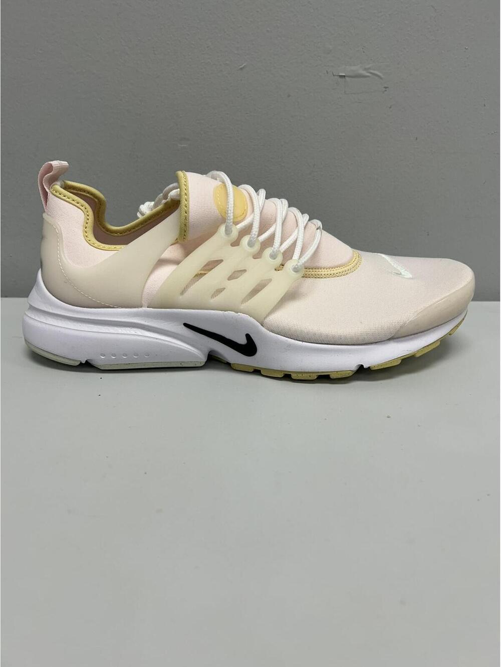 Nike Air Cream Beige Running Sneakers with Yellow Sole
